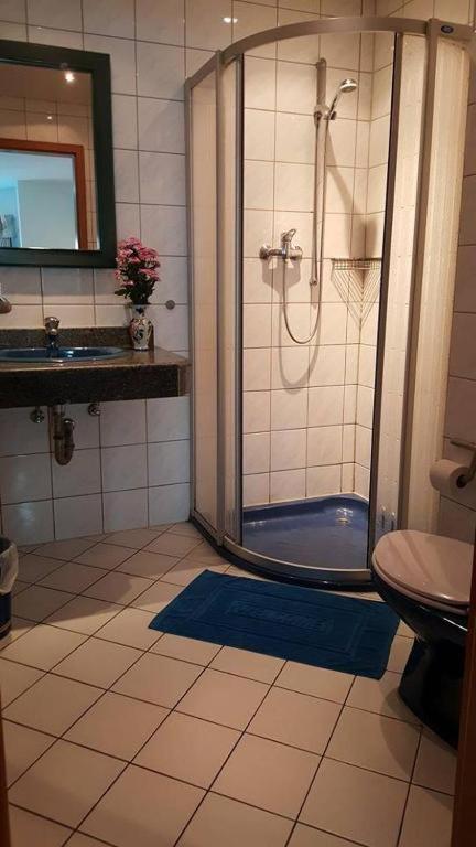 Karon Pension Zum Ross מראה חיצוני תמונה